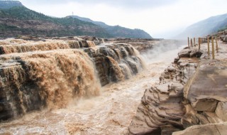 梦到大河水流湍急是什么意思 梦到大河水流湍急有什么含义