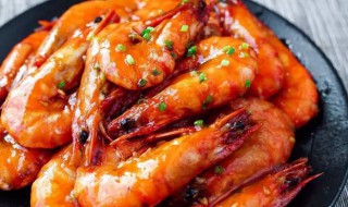 如何制作咸香好吃的油焖虾 油焖虾的做法