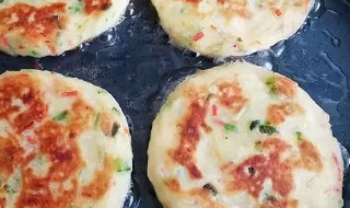 香煎田园土豆饼的做法 这样做出的土豆饼孩子都爱吃