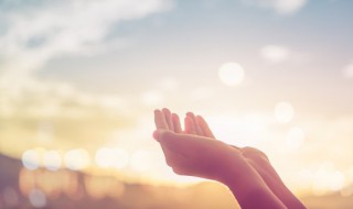 去世的人怎么祝福语 关于去世的人怎么祝福语