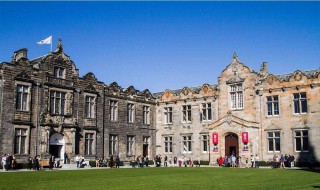 大学毕业英国留学条件 需要看教育背景吗