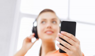 手机里照片怎么隐藏不让人看到 手机隐藏相册操作方式