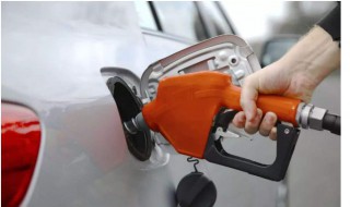 汽车加油没加满就跳枪是什么原因造成的? 两个方面可能导致汽车加油没加满就跳枪