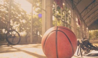 怎么挑篮球 选择篮球的方法