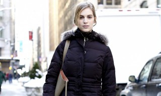 羽绒服跑毛处理小窍门 羽绒服跑毛处理小窍门推荐