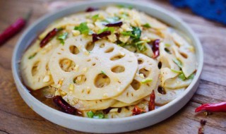 脆藕片怎么做 凉拌藕片这样做超脆