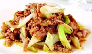 烹羊肉怎么做 葱爆羊肉做法介绍