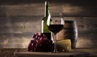 红酒怎样辨别真假 红酒辨别真假的技巧