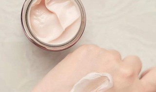 面霜怎么使用 面霜的正确使用方法与步骤