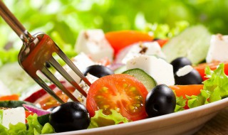 做花菜番茄色拉步骤 怎么做花菜番茄色拉