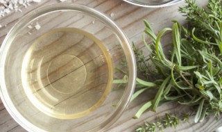 醋泡白术擦脸后要不要清洗干净 醋泡白术擦脸后要清洗干净吗