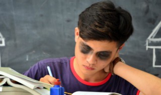 落英缤纷的意思是什么?还有豁然开朗的意思 落英缤纷和豁然开朗的意思是什么