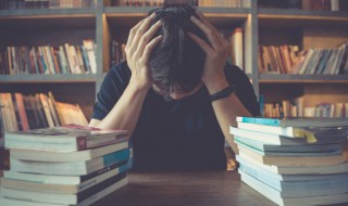 四目相对的意思 四目相对的解释