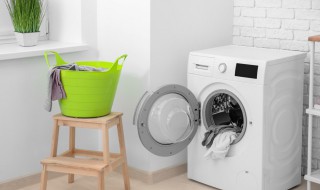 美的全自动洗衣机怎么用 美的全自动洗衣机的用法