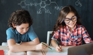 佟怎么读 佟念什么