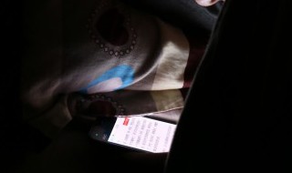 华为手机的屏幕为什么总是自动亮 这里有解决办法