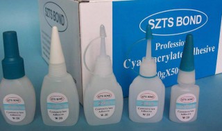 502胶水不小心弄在车漆上怎么清除? 你知道怎么解决吗