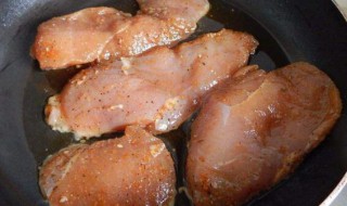 沙茶酱烤鸡胸肉如何做 沙茶酱烤鸡胸肉怎么做