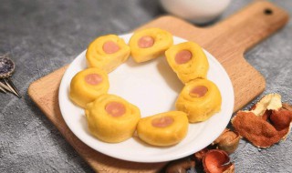 火腿肠南瓜卷制作方法 火腿肠南瓜卷如何制作