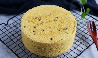 鸡蛋豆渣蒸糕如何做 鸡蛋豆渣蒸糕的做法介绍
