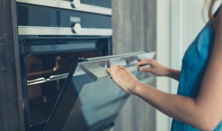 烤箱正确使用方法 烤箱正确使用方法指南