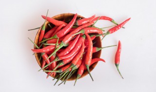 如何做泡辣椒 制作泡辣椒的方法