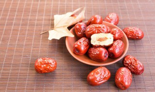 红枣的功效与作用泡水 干红枣泡水的功效有哪些