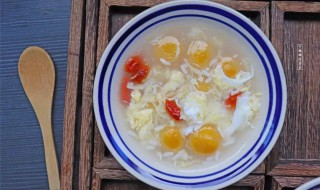 米酒正确的美容方法 米酒煲鸡汤的做法