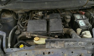 柴油发动机水堵更换技巧 发动机是什么