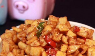香辣莲藕丁步骤 香辣藕丁如何制作
