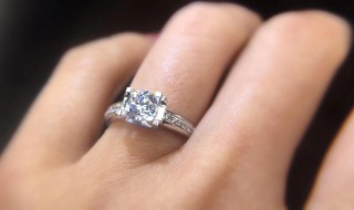 买钻戒注意哪些细节 购买钻戒的注意事项