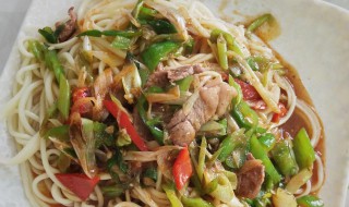 排骨盖浇面制作方法 排骨盖浇面如何制作