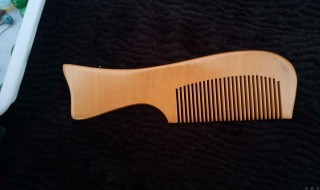 梳子防静电的方法 梳子怎么防静电