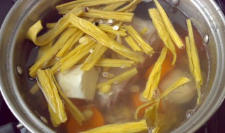 咸菜腐竹猪肚汤怎么做 腐竹猪肚汤怎么做好喝