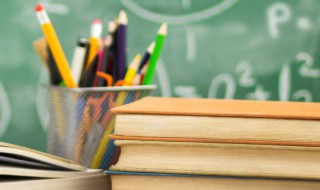 晃晃悠悠是什么意思 晃晃悠悠解释