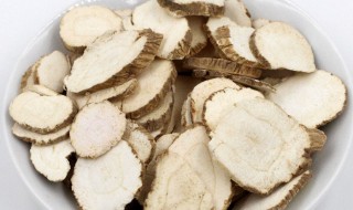 白芷炖肉起到甚么作用 白芷炖肉起什么作用