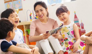 华歆王朗俱乘船避难中的俱什么意思 华歆王朗俱乘船避难原文