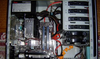 电脑主机开着但是显示器显示无信号怎么办? 教你逐步排查原因