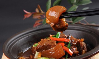 做红烧带皮牛肉的方法 制作红烧带皮牛肉的方法