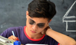 两个矩阵相乘怎么算 矩阵相乘简单介绍