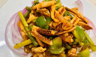 铁板鱿鱼如何做才有味道 铁板鱿鱼做法介绍