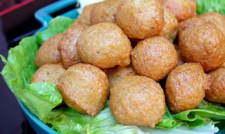 如何做鸡肉丸子不柴 鸡肉丸子不柴的做法