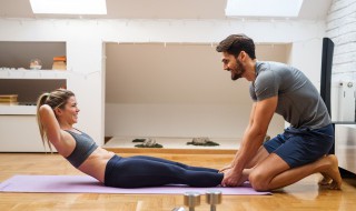 如何做仰卧起坐做得最多 怎样做仰卧起坐能做得更多