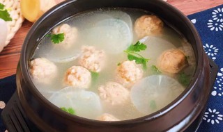 如何做砂锅丸子汤 砂锅丸子汤如何做好喝