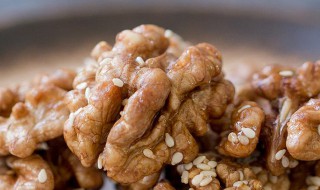 怎样在家做挂霜核桃仁 如何在家做挂霜核桃仁