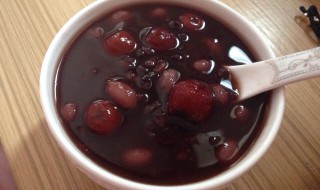 冰糖八宝豆粥如何做 冰糖八宝粥做法介绍