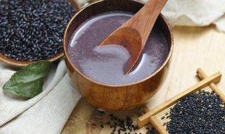 黑芝麻和糯米怎样做糊 黑芝麻和糯米做糊方法