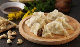 速冻饺子如何做蒸饺子 蒸饺子的做法介绍