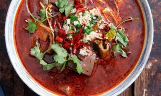 肥肠毛血旺做法教程 肥肠毛血旺的做法分享