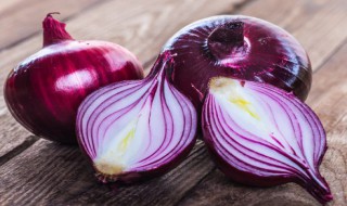 怎样做洋葱不辣眼睛 洋葱不辣眼睛的做法